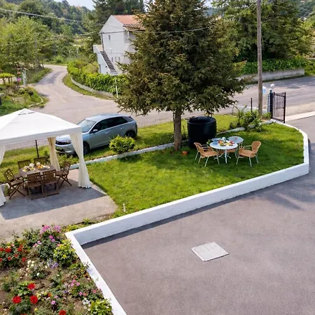 Navy By Likeyourhome With Mountain View Balcony, Near 1 Km, Self Check-in Vátos