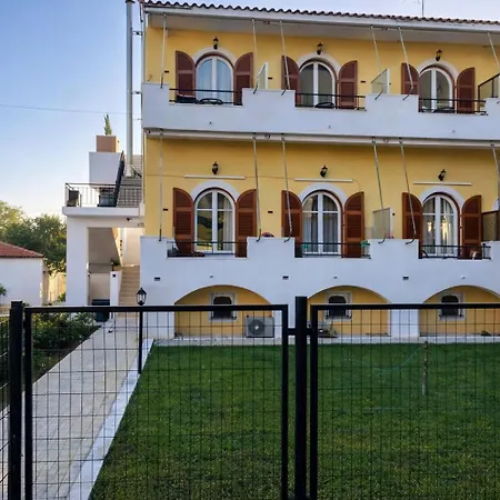 Navy By Likeyourhome With Mountain View Balcony, Near 1 Km, Self Check-in Appartement *