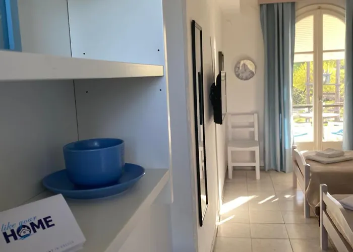 Apartament Navy By Likeyourhome With Mountain View Balcony, Near 1 Km, Self Check-in Vátos