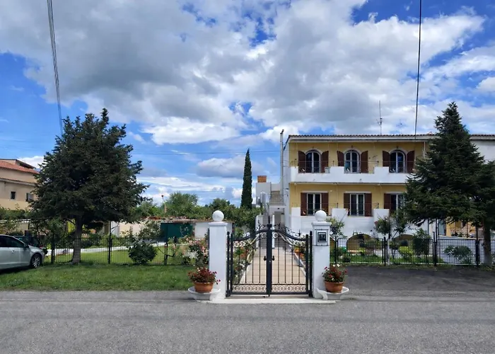 Navy By Likeyourhome With Mountain View Balcony, Near 1 Km, Self Check-in Vátos