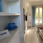 Lägenhet Navy By Likeyourhome With Mountain View Balcony, Near 1 Km, Self Check-in Vátos