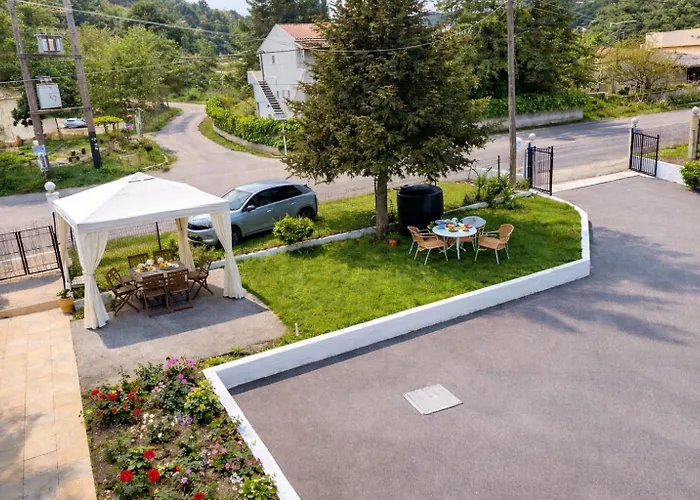 Navy By Likeyourhome With Mountain View Balcony, Near 1 Km, Self Check-in Vátos